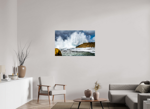 Massive Wave Crashes Ashore