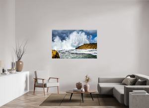 Massive Wave Crashes Ashore