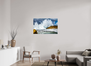 Massive Wave Crashes Ashore