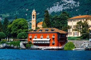 Dining on Lake Como