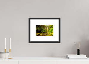 Water falls into Paradises’ Pool