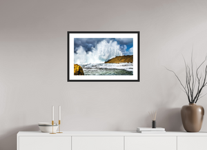 Massive Wave Crashes Ashore