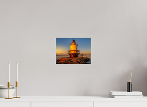 Golden Hour at Spring Point Ledge Lighthouse showcases Portland Harbor’s historic charm and stunning sunset hues.